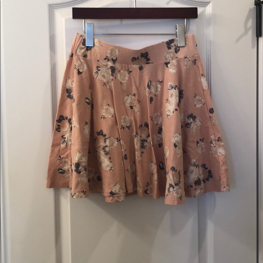 Urban Outfitters Skater Skirt (M)